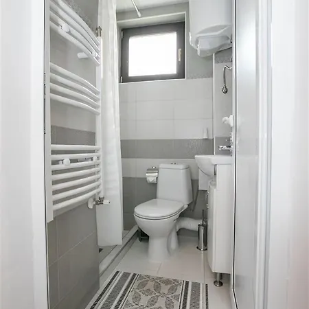 Elegant Apartment Near The Park & Mountain View Sandanski