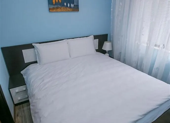 в есента идва с топлина, слънце и златна светлина * ساندانسكي